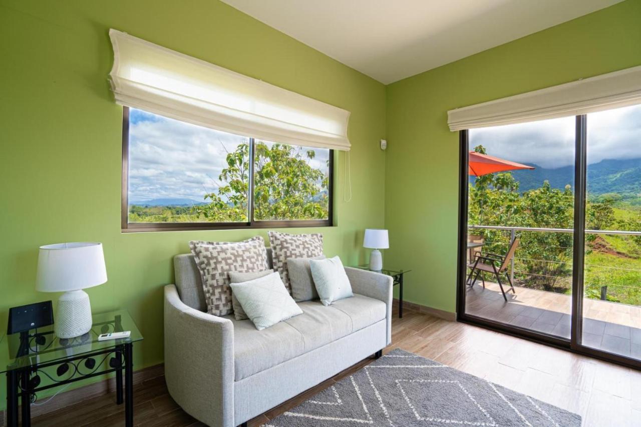 Villa Kiskadee - Beautiful Mountain Views With Private Pool Кепос Экстерьер фото